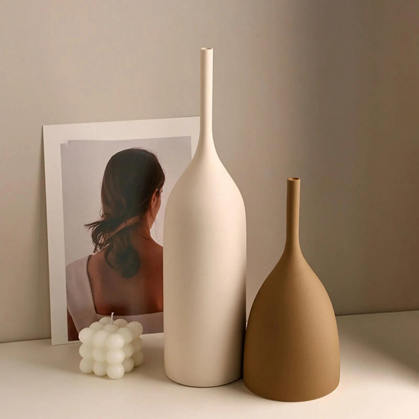 Jarrón de Porcelana Minimalista para Mesa y Centro de Mesa