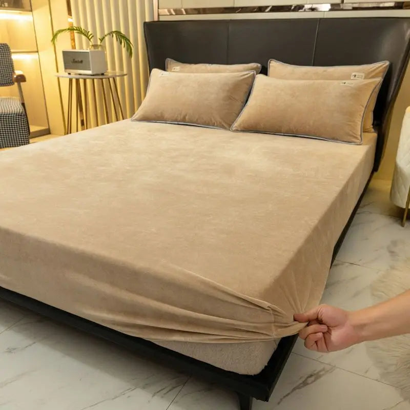 Sábana Bajera Terciopelo Ajustable 1 a 2 Plazas 90-180 cm