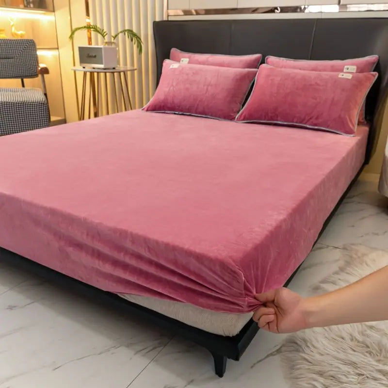 Sábana Bajera Terciopelo Ajustable 1 a 2 Plazas 90-180 cm