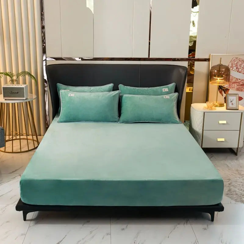 Sábana Bajera Terciopelo Ajustable 1 a 2 Plazas 90-180 cm